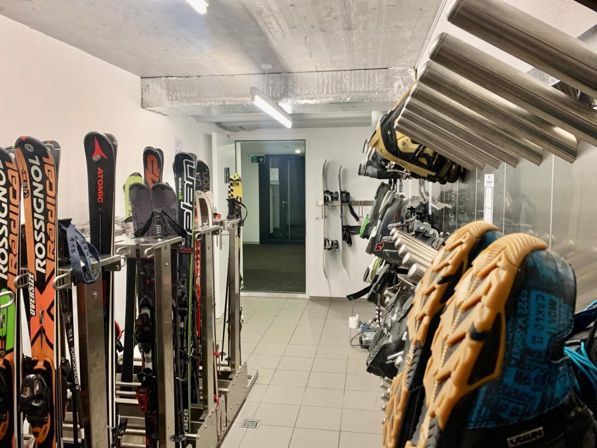 Montanas - Luxuswohnung Mit Kamin - Nahe Caumasee & Talstation Flims Luaran gambar
